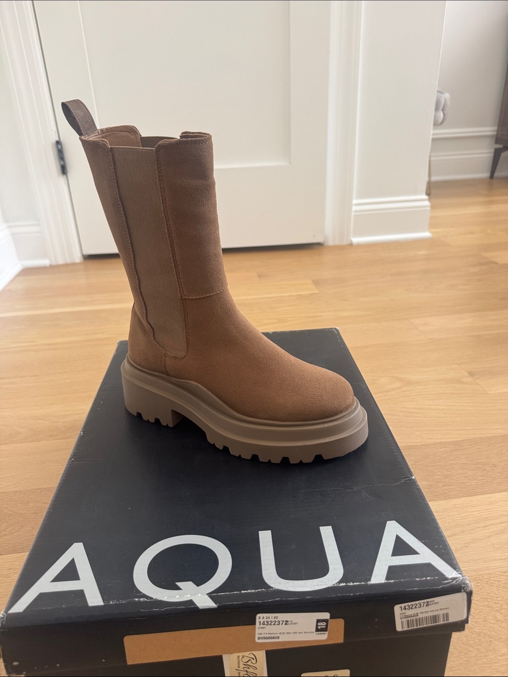 Aqua Tan Chunky Lug Chelsea Boot